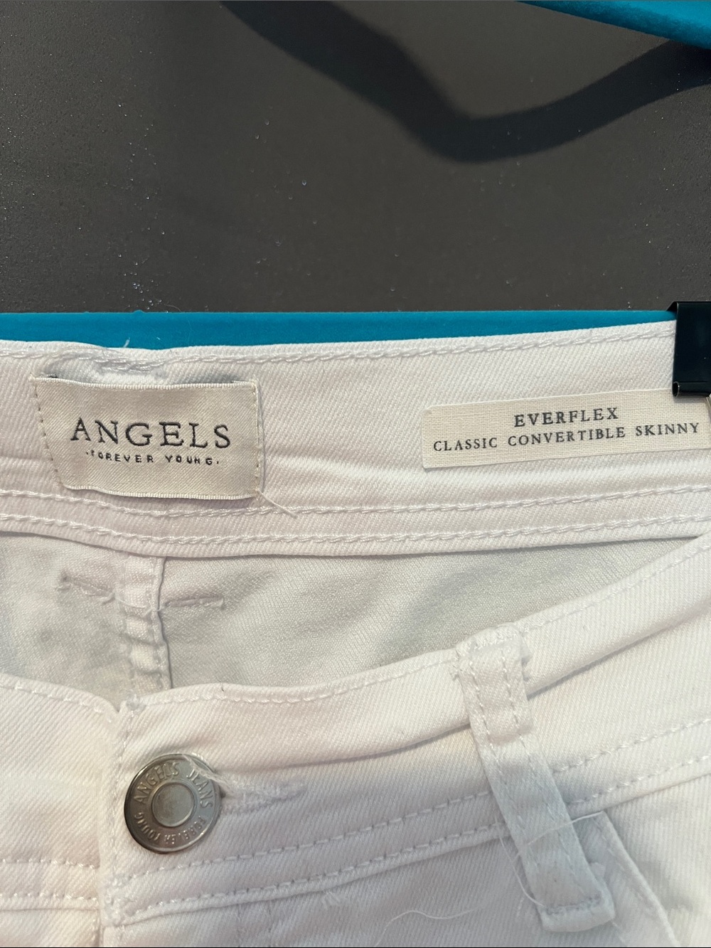 Angels White Cropped Ankle Jeans - Picture 2 of 4